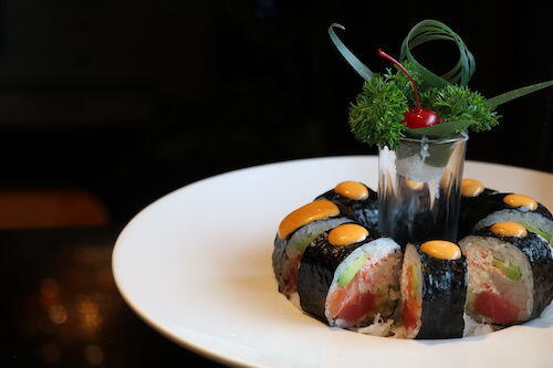 Sexy Girl Roll